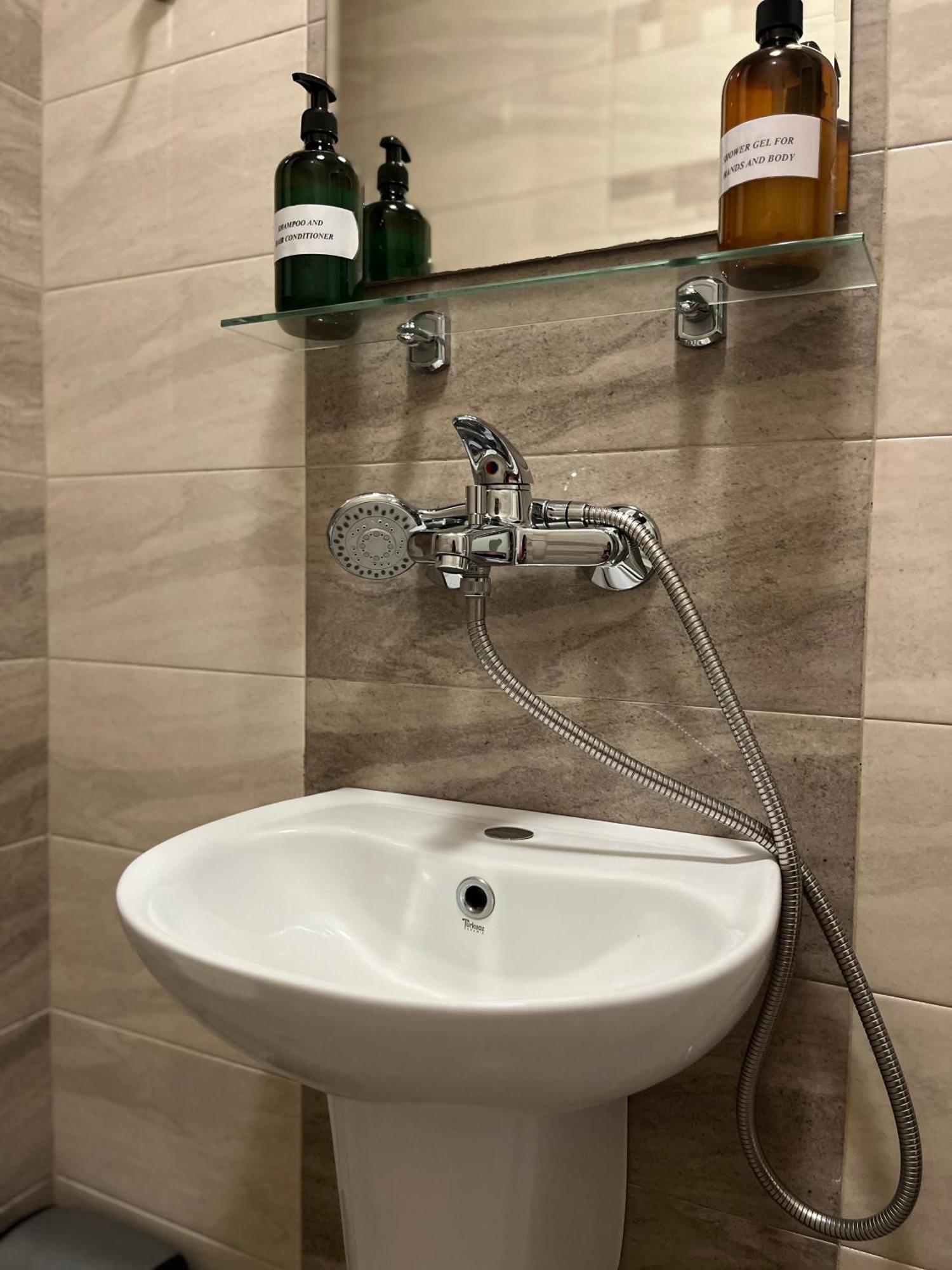 Хостел Атлас - Hostel Atlas Blagoevgrad Ngoại thất bức ảnh