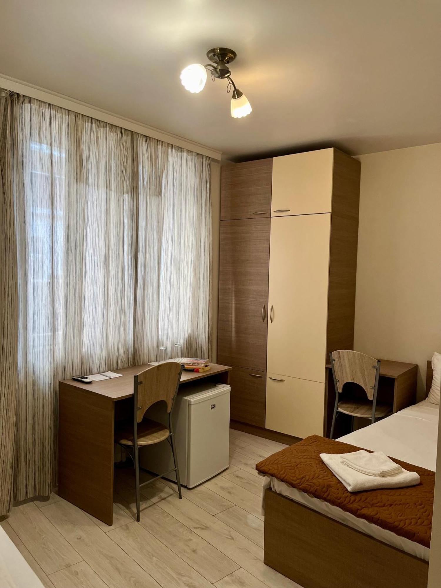 Хостел Атлас - Hostel Atlas Blagoevgrad Ngoại thất bức ảnh